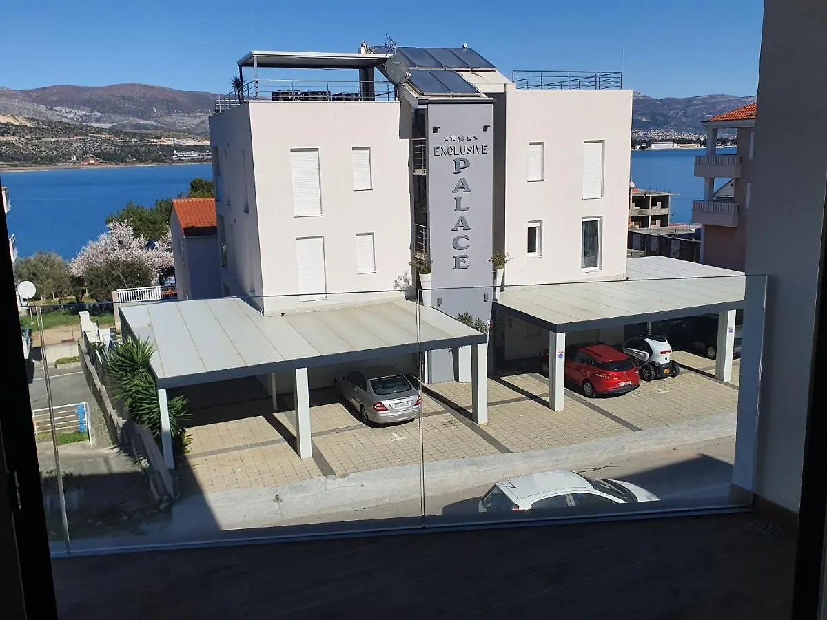 Grand Palace Trogir 0*,